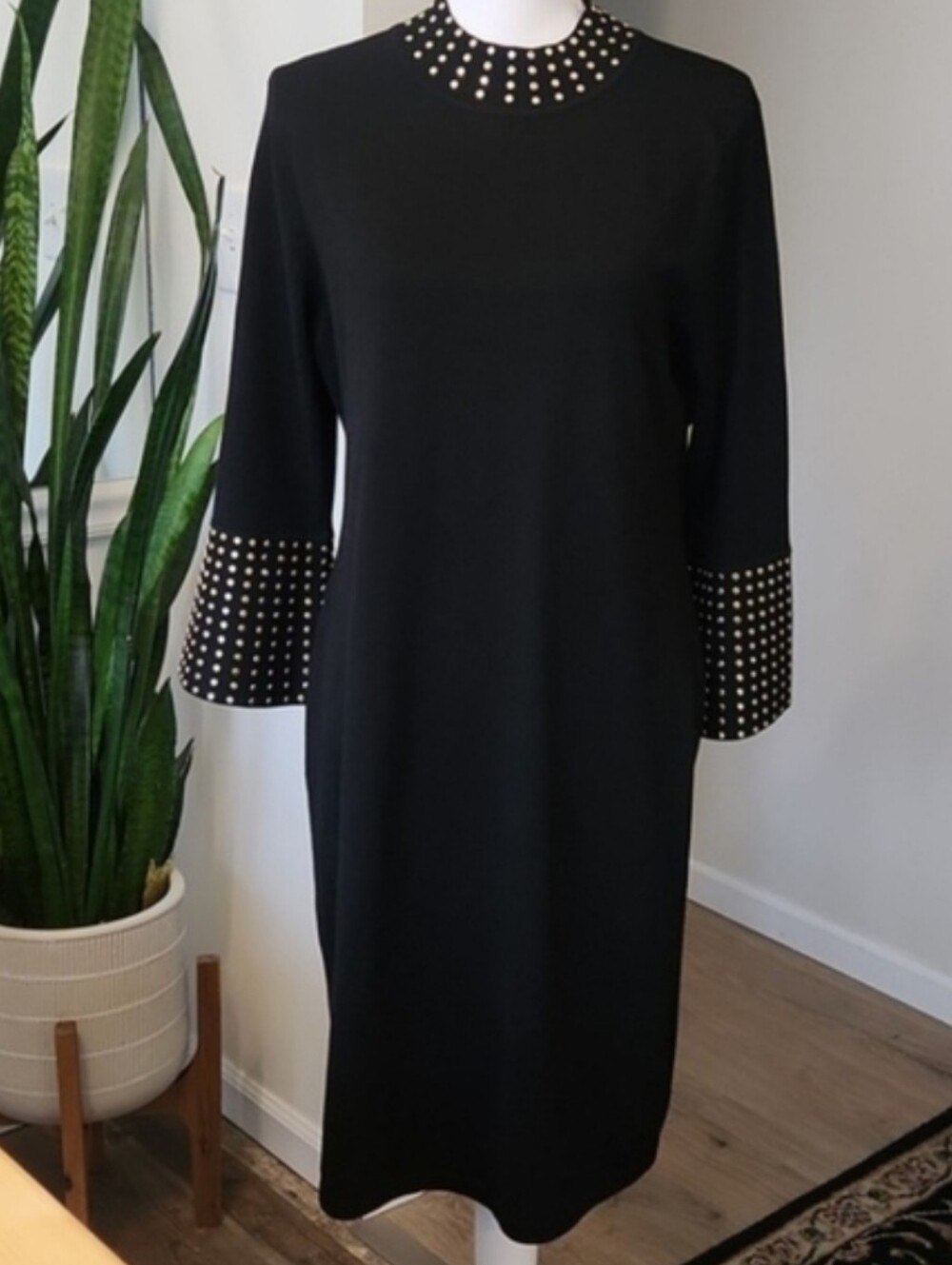 CALVIN KLEIN Mock Neck Studded Bell Sleeve Sheath Sweater Dress Size XL - Picture 1 of 11
